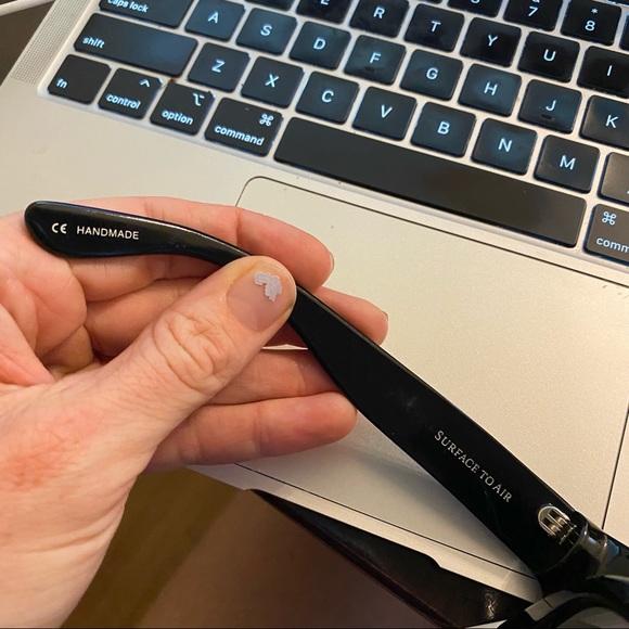 GUC Surface to Air arabella sunglasses black - Picture 4 of 5